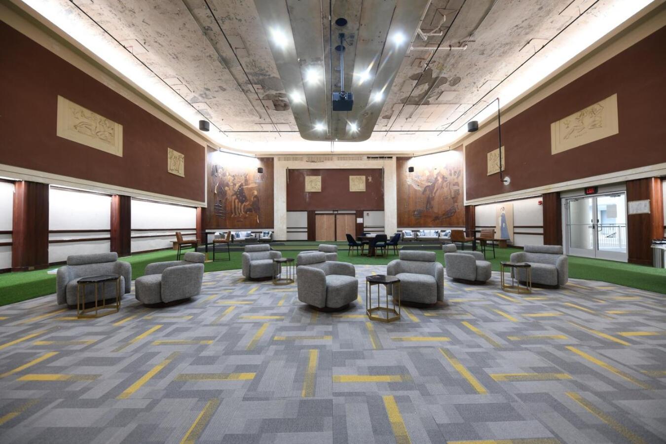 Free Parking! Downtown King Suite Lucas Oil- Conv Center Skywalk#1 Indianapolis Ngoại thất bức ảnh